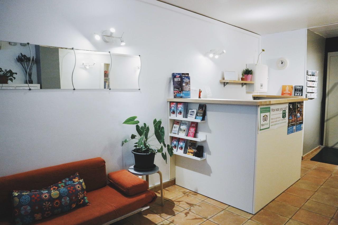 Harmony Hostel Barcelona Luaran gambar